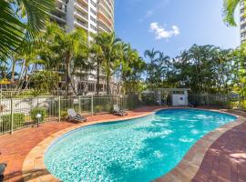 Hotel Photo: The Meriton Apartments on Main Beach