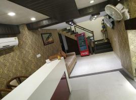 A picture of the hotel: HOTEL SWARN PLAZA