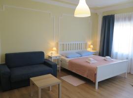 A picture of the hotel: Apartment Saragoza in peaceful surrounding