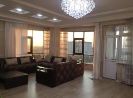 Hotel Photo: luxurious duplex penthouse in the city center overlooking the city and mountains