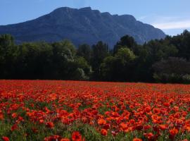 Hotelfotos: Camping Sainte Victoire