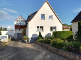 Hotel fotoğraf: Gästezimmer 1 mit Bad