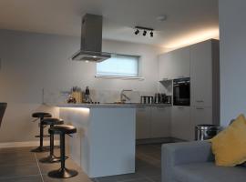 Apt 1, Frasers Close, Kirkwall, hotel in Kirkwall