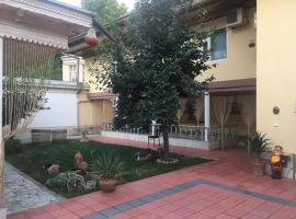 Hotel kuvat: Chinor Guesthouse