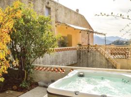 Hotel fotoğraf: Two-Bedroom Holiday Home in Montegrossu