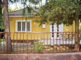 Hotel Photo: One-Bedroom Holiday Home in Zamardi