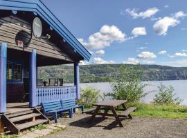 Fotos de Hotel: Holiday home Vikersund Badstuvika III