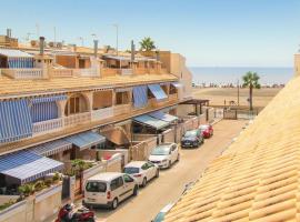 호텔 사진: 3 Bedroom Awesome Home In Santa Pola