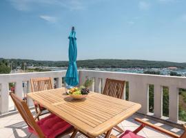 Hotel Photo: Two-Bedroom Apartment in Pula