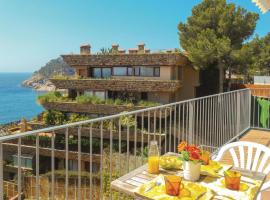 Hotel Photo: Stunning Apartment In Tossa De Mar With 2 Bedrooms