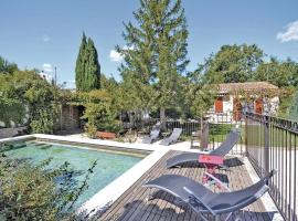 Hotel Photo: Amazing Home In Velleron With Outdoor Swimming Pool