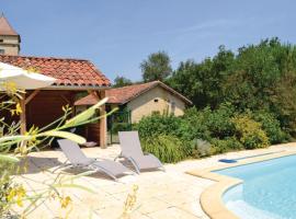 Foto di Hotel: Two-Bedroom Holiday Home in Pontcirq