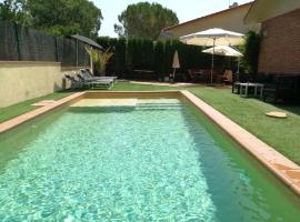 מלון צילום: CASA EN BEGUES entre Barcelona y Sitges