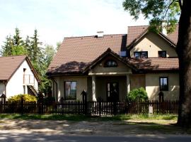 A picture of the hotel: Piernikowy Dworek