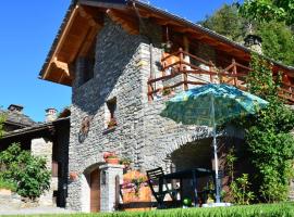 Hotel fotoğraf: Apartment With Garden