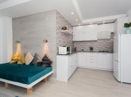 Luxury apart-hotel New Building near Lavina, hotel in Sumy