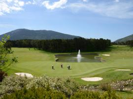 Hotel fotografie: Château et Golf De Taulane