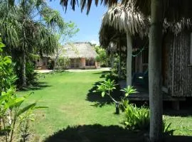 Cerros Beach Inn, Hotel in Corozal