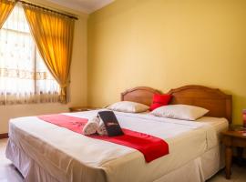 Hotel Foto: RedDoorz Plus near Brawijaya Museum