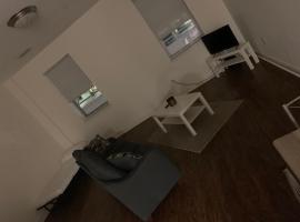 Hotel Photo: Walk to Bayside Downtown Miami apt for up to 6 ppl