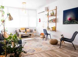 Gambaran Hotel: Santurcia Hostel