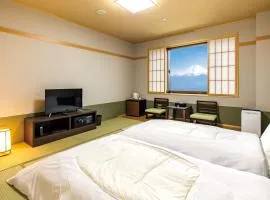 Fujikawaguchiko Resort Hotel