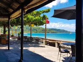 Playa Papagayo Beach Inn
