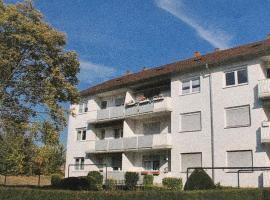 Фотография гостиницы: 3-Zimmer-Erdgeschosswohnung in ruhiger Wohnanlage von Sulzbach