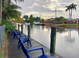 Hotel Photo: Kayak Around Hollywood! Charming 3-Bedroom Home