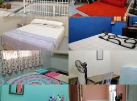 Фотография гостиницы: Dells kluang homestay