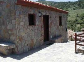 酒店照片: Holiday Home Casa Rural Los Manantiales III