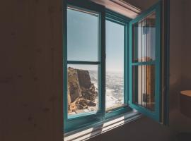 Azenhas do Mar West Coast Design and Surf Villas, hôtel à Sintra