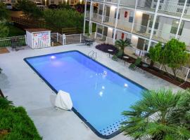 Studio 6-San Antonio, TX - Lackland AFB, hotel in San Antonio