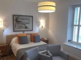The Commodore Hotel