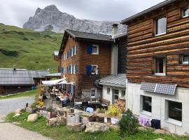 Berghaus Sulzfluh, hotel in Sankt Antönien