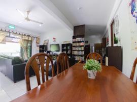 Hotel Photo: Poni Homestay