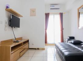 Hotel foto: Comfortable 2BR Apartment at M-Town Residence By Travelio