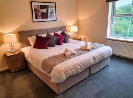 Hotel Photo: Perry House, Long Ashton, Bristol by Cliftonvalley Apartments