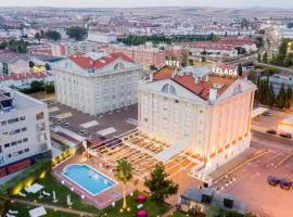 Velada Mérida, hotel v destinaci Merida