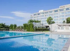 Freshfields Hotel