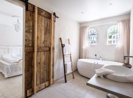 visitHOMES Faroe Islands, hotel v destinaci Leirvík