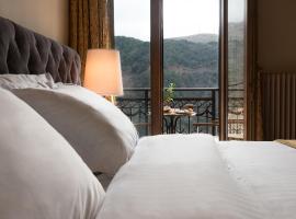 Kentrikon Hotel, hotel in Lagadia