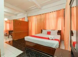 RedDoorz @ Tuktuk Danau Toba