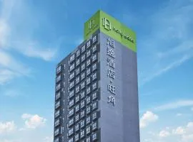 Hotel Ease Mong Kok