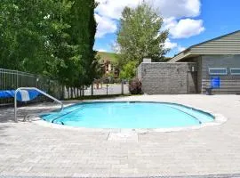 Elkhorn Studio Condo - The Clocktower
