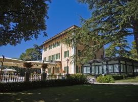 Foto di Hotel: Hotel Villa Verdefiore