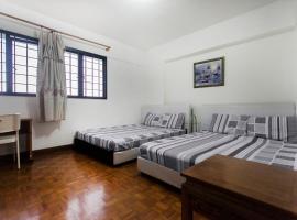 Фотография гостиницы: City Central Room Outram Park Near Chi-natown and Sentosa