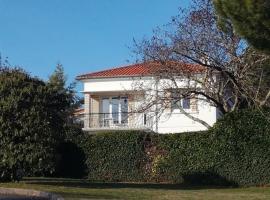 Hotel Foto: House Saint georges de didonne - grande maison avec jardin et apercu mer 4