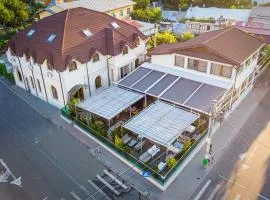Hotel Eden