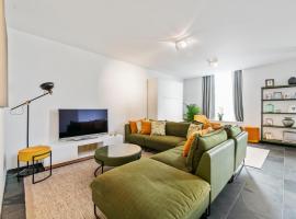 Hotel Foto: Classy Apartment in City Center with Large Balcony